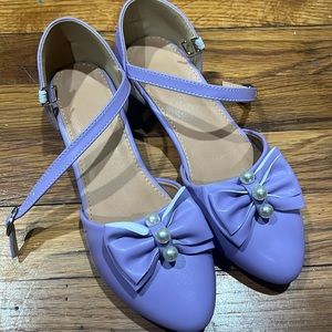 Girls Purple High heel Dress Shoe sz 34